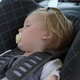 4岁男孩睡出颈椎错位 竟和安全座椅有关